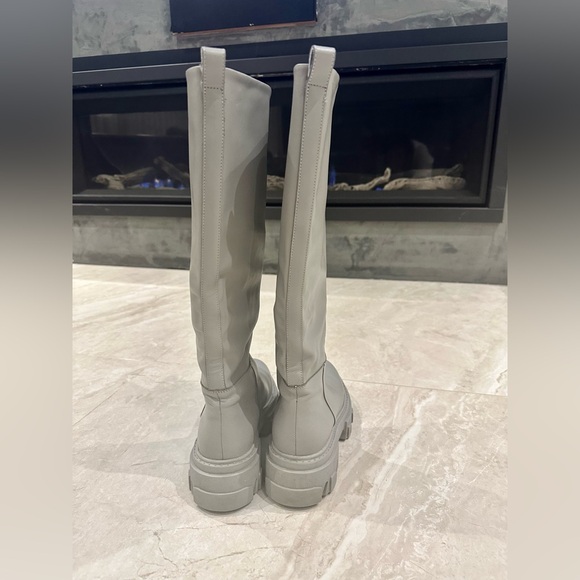 GIA X PERNILLE TEISBAEK chunky Grey Boots sz37 - Picture 3 of 9